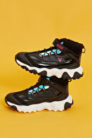 Vicco Radus Hafif Kız Çocuk Siyah Outdoor Bot Vicco Radus Hafif Kız Çocuk Siyah Outdoor Bot